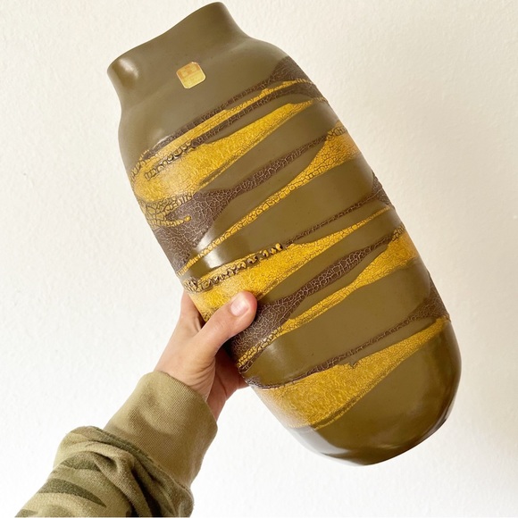 SOLD Ⓜ️ | Vintage 1970’s MCM Royal Haeger Free Form Earth Wrap Pottery Vase - Picture 3 of 14